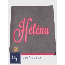 Prénom Logo Drap de Bain Brodé et Personnalisé DRA-144