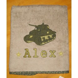 Armée Tank Drap de Bain Brodé et Personnalisé DRA-065