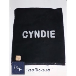 Prénom Logo Drap de Bain Brodé et Personnalisé DRA-160