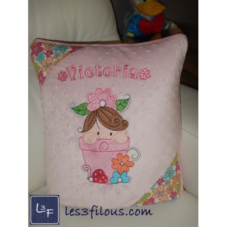 Coussin Couverture Petite Fille Fleur CC-010
