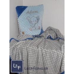 Coussin Couverture Prénom Fleche Arrow brodé Personnalisé CC-030