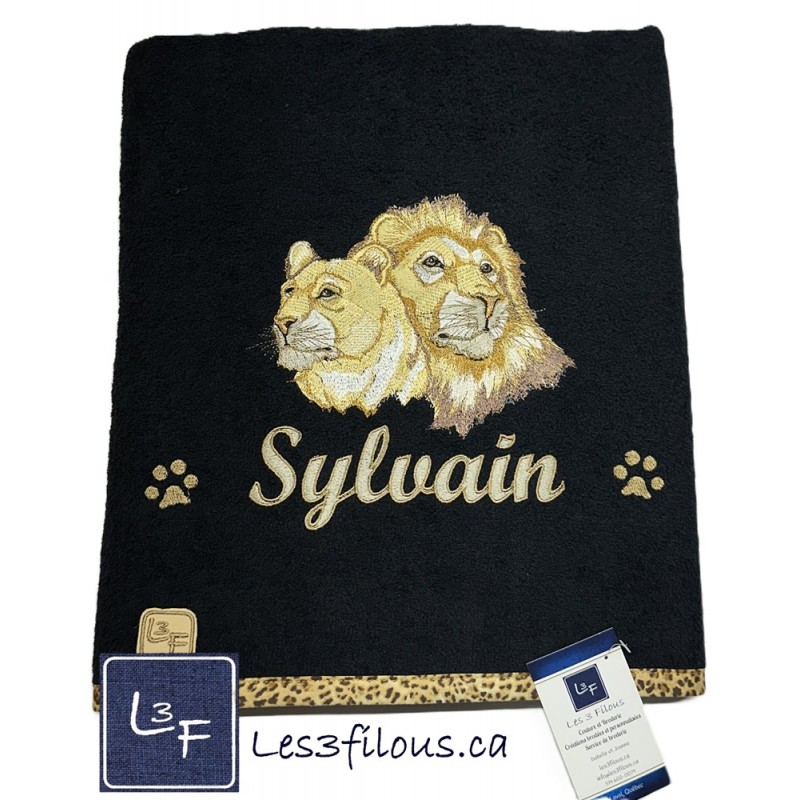 Lions Drap de Bain Brodé et Personnalisé DRA-105