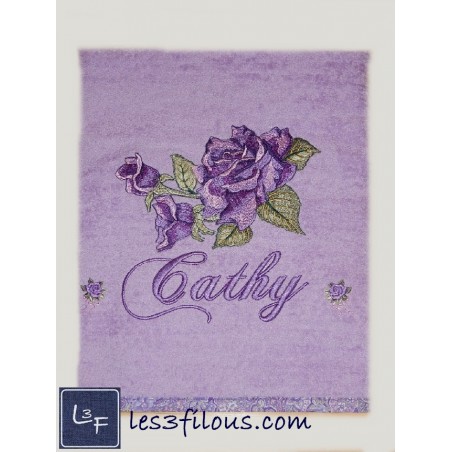 Fleurs Roses Drap de Bain Brodé et Personnalisé DRA-108