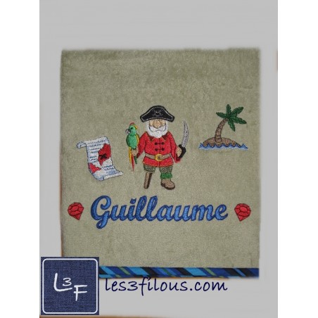 Pirate Drap de Bain Brodé et Personnalisé DRA-114