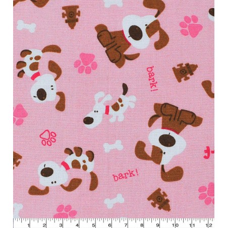 Chien Brun sur fond Rose Tissu TIS-0654