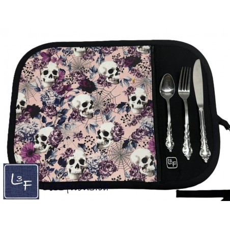 Tête de Mort Skull Squelette Napperon avec Pochette Prêt à Broder NAP-264P