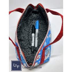 Petits Chats Médical Docteur Vétérinaire Pochette Mia tout usage ( Coffre à crayons, Trousse à maquillage, voyage) POC-143