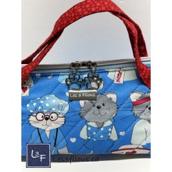 Petits Chats Médical Docteur Vétérinaire Pochette Mia tout usage ( Coffre à crayons, Trousse à maquillage, voyage) POC-143