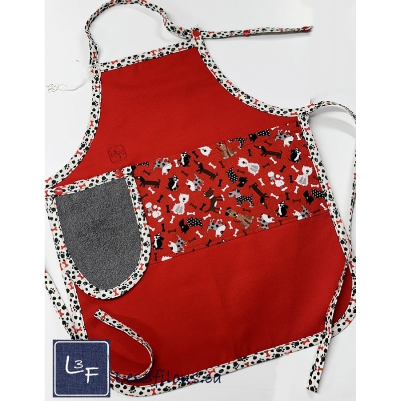 Petits Chiens Tablier Avec Essuie-mains Enfant Couleur Rouge prêt à Broder TEN-214P
