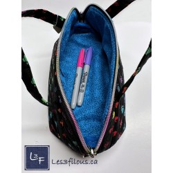 Pattes de Chiens Chats et Coeurs Pochette Mia Petit Sac tout usage ( Coffre à crayons, Trousse à maquillage,Voyage) POC-149