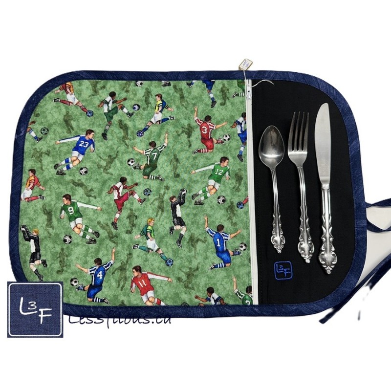 Joueurs de Soccer Sport Napperon avec Pochette Personnalisé Prêt à Broder NAP-391P