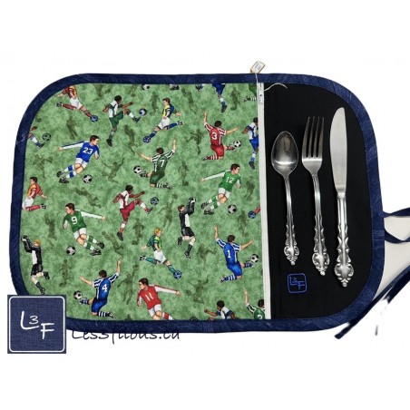 Joueurs de Soccer Sport Napperon avec Pochette Personnalisé Prêt à Broder NAP-391P