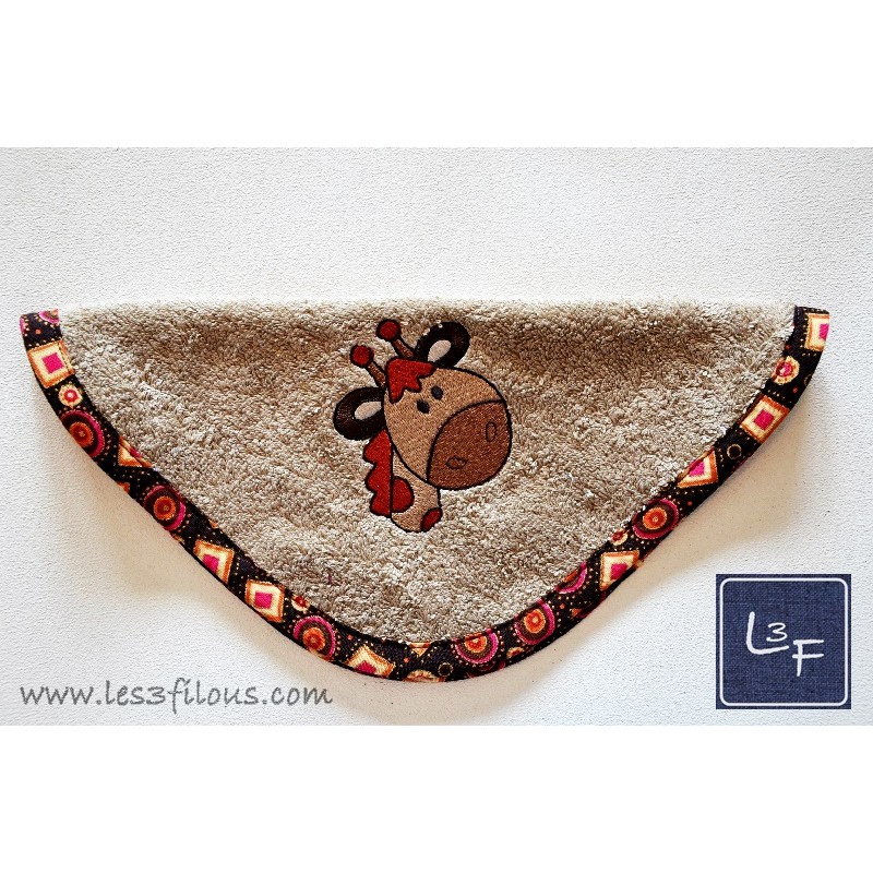 Girafe Débarbouillette Brodée et Personnalisée DEB-041