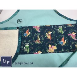 Animaux de la Foret en Hiver Renard Raton Laveur Ecureuil Tablier Enfant avec Essuie-mains Prêt à Broder TEN-311P