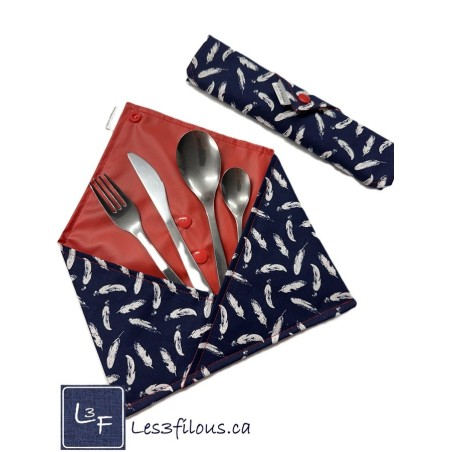 PLumes sur Fond Bleu Marin Pochette à Ustensiles Roulable et Réutilisable (Ustensiles inclus)