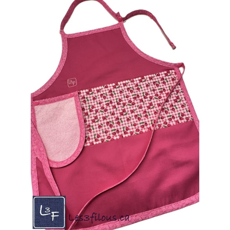 Cerises Cherry Tablier Enfant avec essuie-mains Couleur Fushia Prêt à Broder TEN-330P