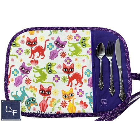 Chats Multicouleur Napperon avec Pochette Prêt à Broder Personnalisé NAP-395P