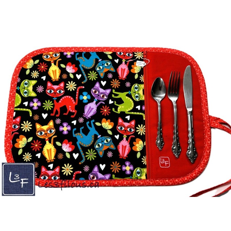 Chats Multicouleur Napperon avec Pochette Prêt à Broder Personnalisé NAP-466P