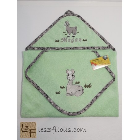 Lama Serviette Capuchon Brodée et Personnalisée DOU-015