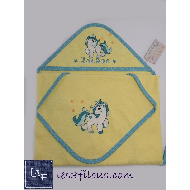 Licorne Serviette Capuchon Brodée et Personnalisée DOU-032