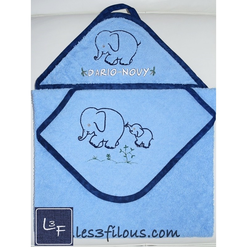 Maman Elephant Famille Serviette Capuchon Brodée et Personnalisée DOU-052