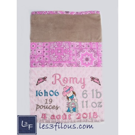 Cowgirl Western Couverture Ultra-Douce Brodée et Personnalisée CUD-005