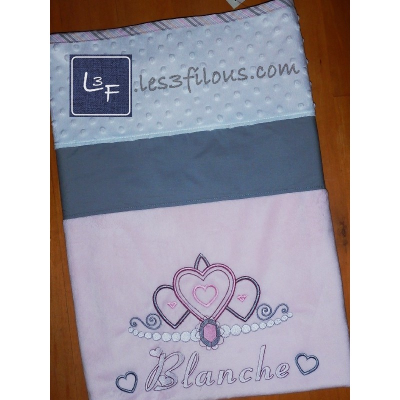 Couronne Princesse Couverture Ultra-Douce Brodée et Personnalisée CUD-014