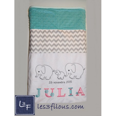 Elephants Couverture Ultra-Douce Brodée et Personnalisée CUD-021