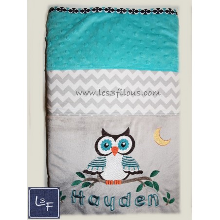 Hibou Sur une Branche Couverture Ultra-Douce Brodée et Personnalisée CUD-026