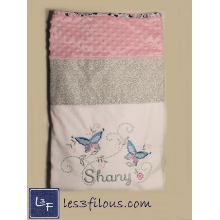 Papillons Couverture Ultra-Douce Brodée et Personnalisée CUD-045