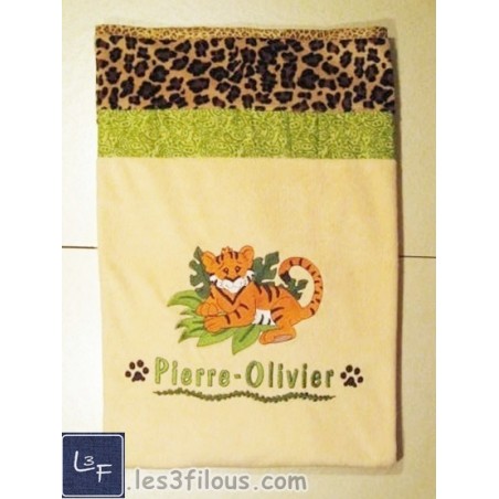 Tigre Couverture Ultra-Douce Brodée et Personnalisée CUD-060