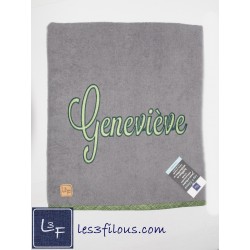 Prénom Logo Drap de Bain Brodé et Personnalisé DRA-118