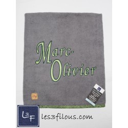 Prénom Logo Drap de Bain Brodé et Personnalisé DRA-118