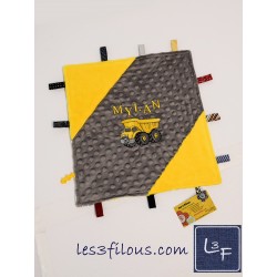 Construction Camion Doudou Étiquettes Brodé et Personnalisé ETI-001