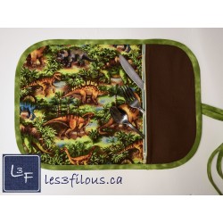 Napperon Dinosaures avec prénom brodé sur la pochette | Les 3 Filous